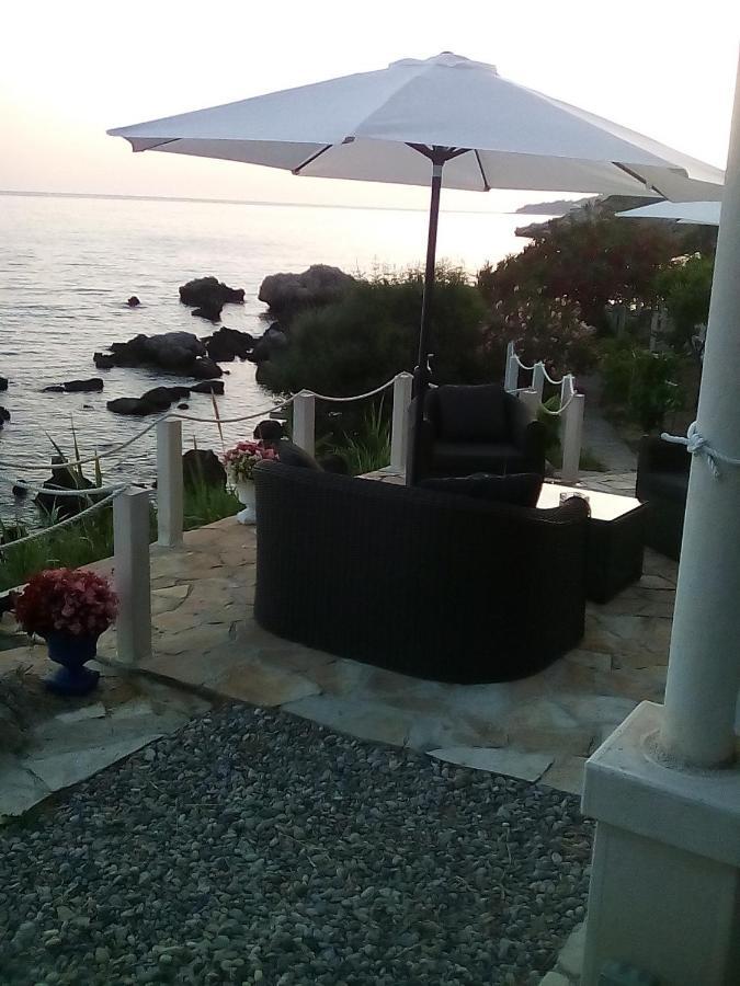 Villa Leonardo Mlini Bagian luar foto