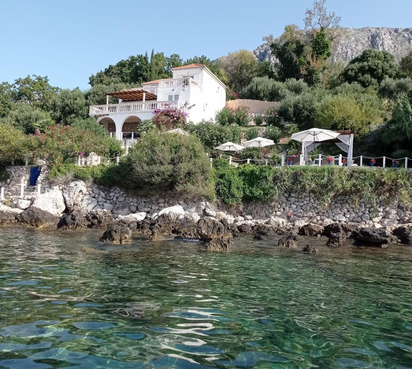Villa Leonardo Mlini Bagian luar foto